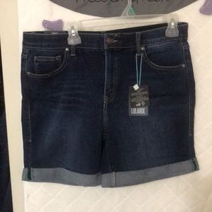 Lularoe boyfriend denim shorts. Size 30